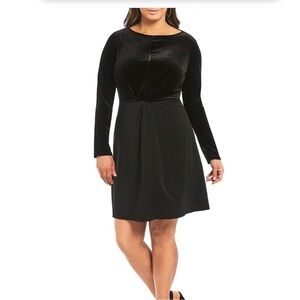Michael Kors dress Women's Velvet Twist Sheath Dress in black SZ L NEW